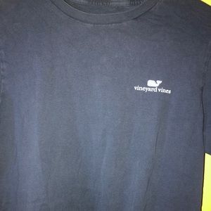 Vineyard Vines T shirt